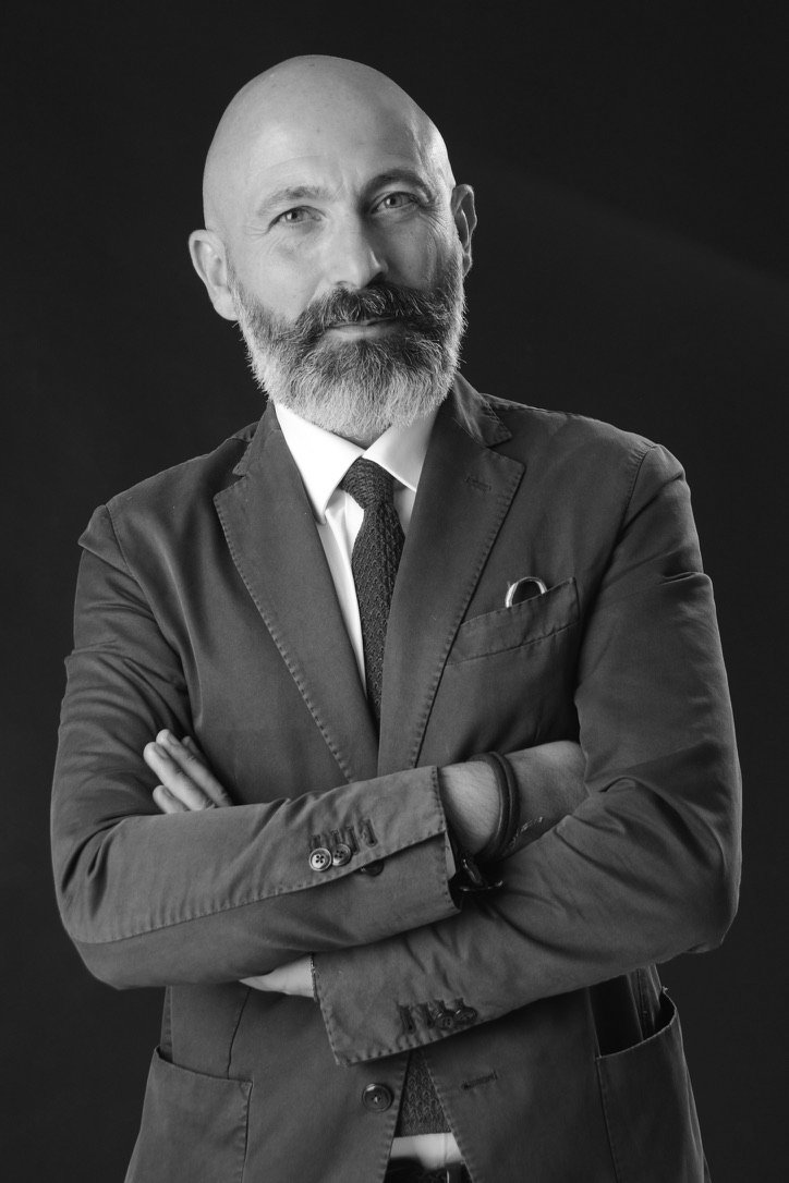 Ritratto in bianco e nero di Giuseppe Massascusa